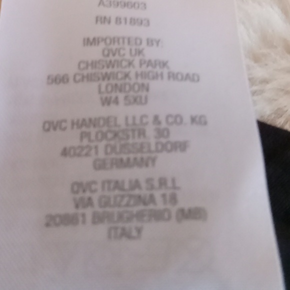 Susan Graver top size 2XP black silky rayon spandex 3/4 sleeves NWOT - Picture 5 of 5